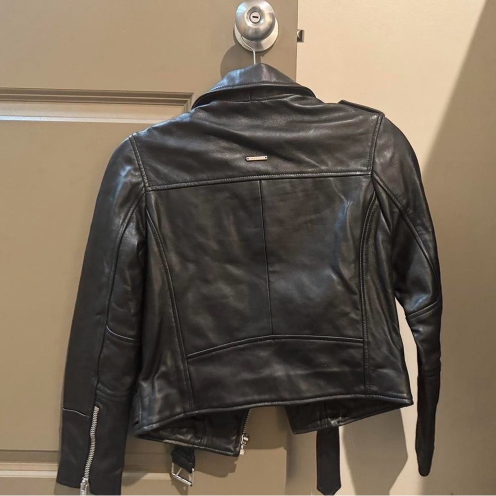 Chic Black Leather Biker Jacket - image 2